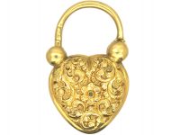 William 1V 18ct Gold Large Heart Shaped Padlock with Repoussé Detail