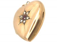Edwardian 9ct Gold Heart Shaped Locket set with a Garnet & Natural Split Pearls
