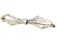 Art Deco 18ct White Gold & Platinum, Diamond Bow Brooch in Original Case