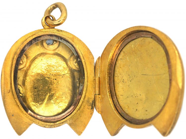 Victorian 15ct Gold Horseshoe Locket set with Sapphire & Rose Diamonds