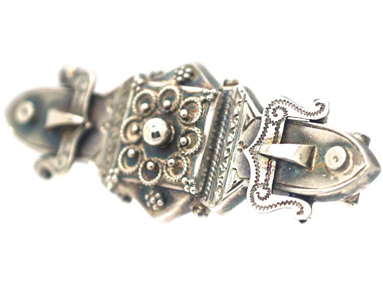 Victorian Silver Brooch with Buckle Design