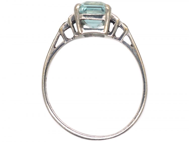 18ct White Gold Rectangular Aquamarine & Diamond Ring