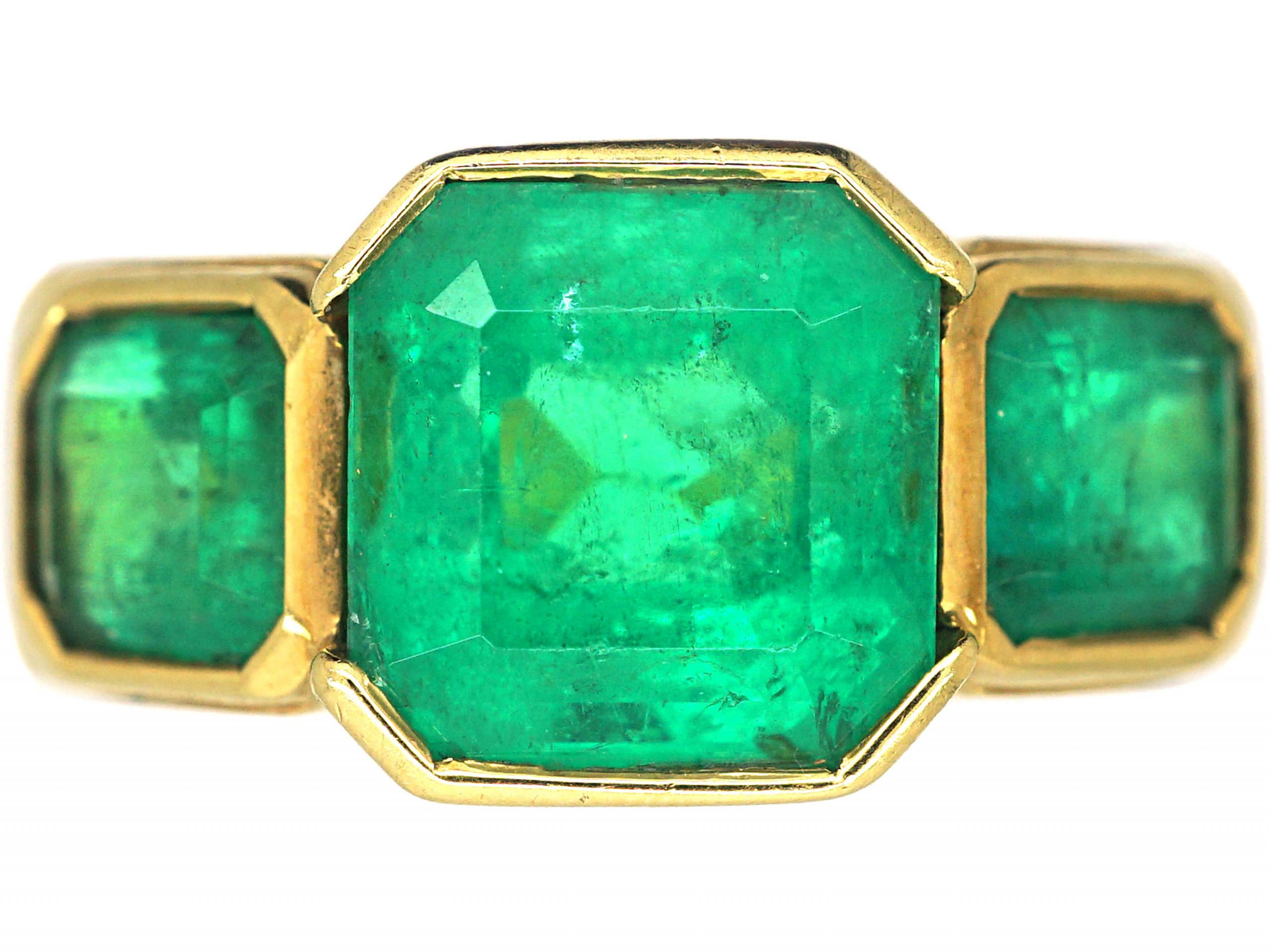 French 18ct Gold Large Three Stone Emerald Ring