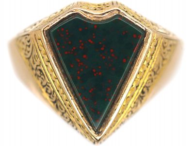 Victorian 15ct Gold Signet Ring with Kite Shaped Bloodstone