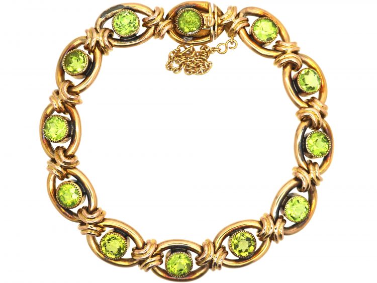 Edwardian 15ct Gold Bracelet set with Peridots