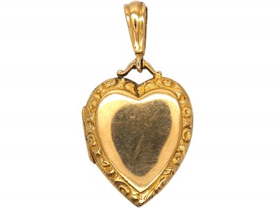 Edwardian 9ct Gold Heart Shaped Locket with Decorative Border