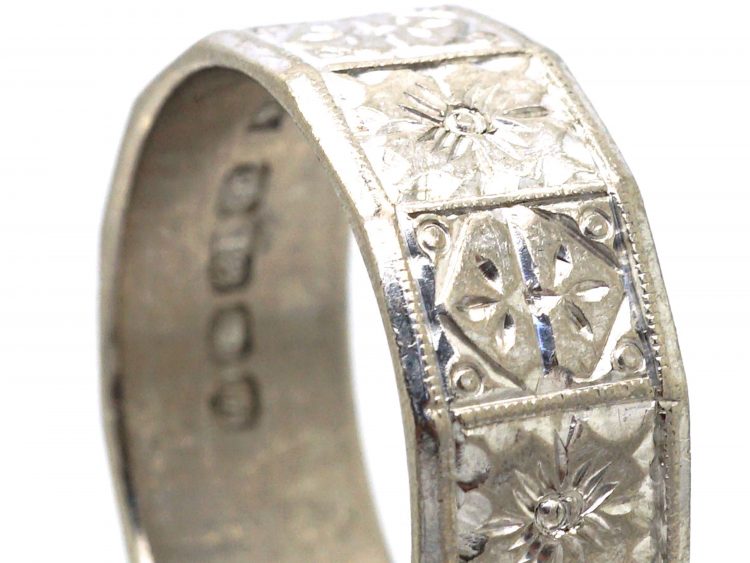 18ct White Gold Wide Wedding Ring with Flower & Diamond Motifs