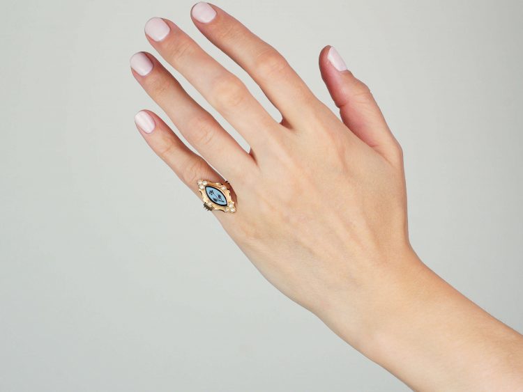 Victorian 18ct Gold Forget Me Not Ring set with Onyx & Natural Split Pearls