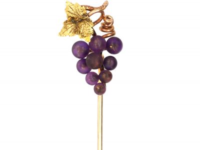 Edwardian 15ct Gold Two Colour Gold Tie Pin of a Bunch of Grapes