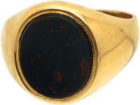 Edwardian 18ct Gold Signet Ring set with a Plain Bloodstone