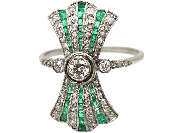 Art Deco Platinum Fan Ring set with Calibrè Cut Emeralds & Diamonds