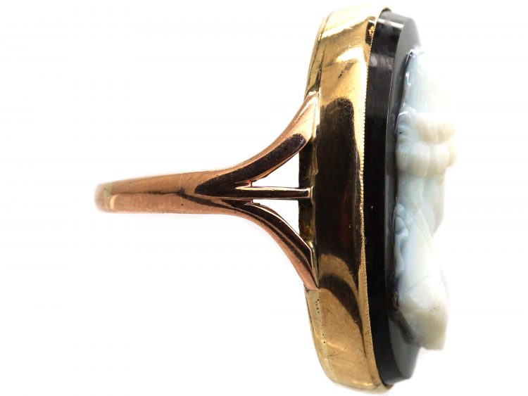 Edwardian 9ct Gold & Sardonyx Cameo Ring of a Georgian Gentleman