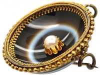 Victorian 18ct Gold & Sardonyx Pendant Brooch set with a Natural Pearl