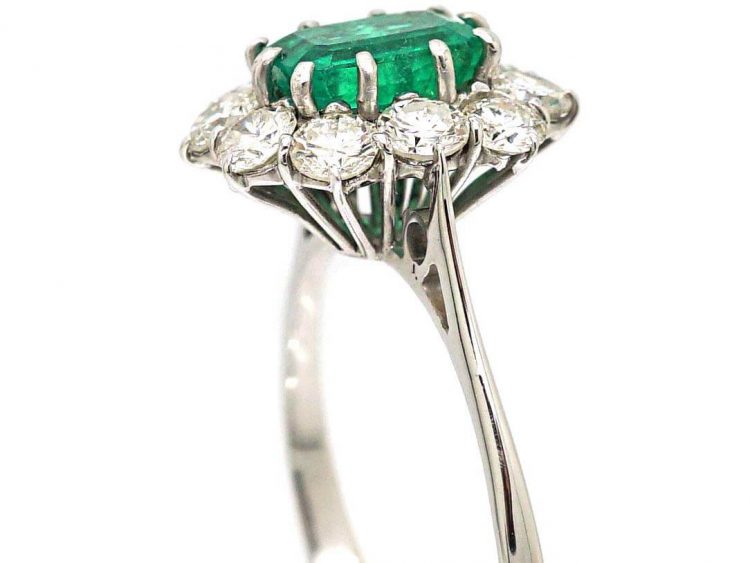 9CT WHITE GOLD EMERALD & DIAMOND CLUSTER ENGAGEMENT RING SIZE H W