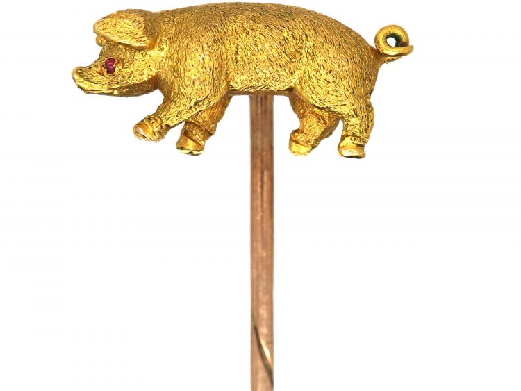 Edwardian 15ct Gold Tie Pin of a Pig