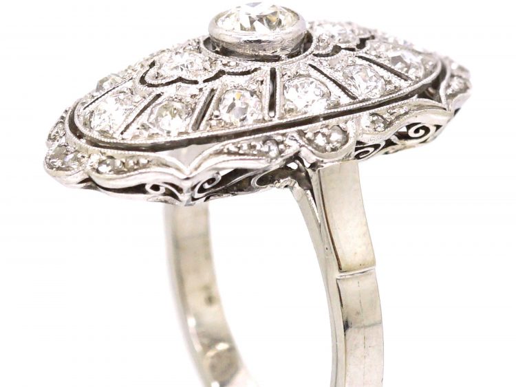 Art Deco 18ct Gold & Platinum Oval Ring set with Diamonds