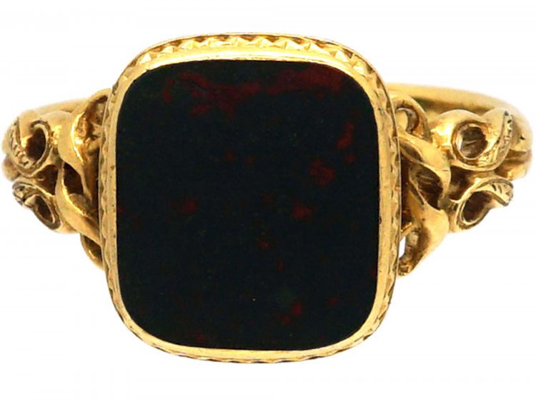 Belgian 19th Century 18ct Gold Signet Ring set with a Bloodstone