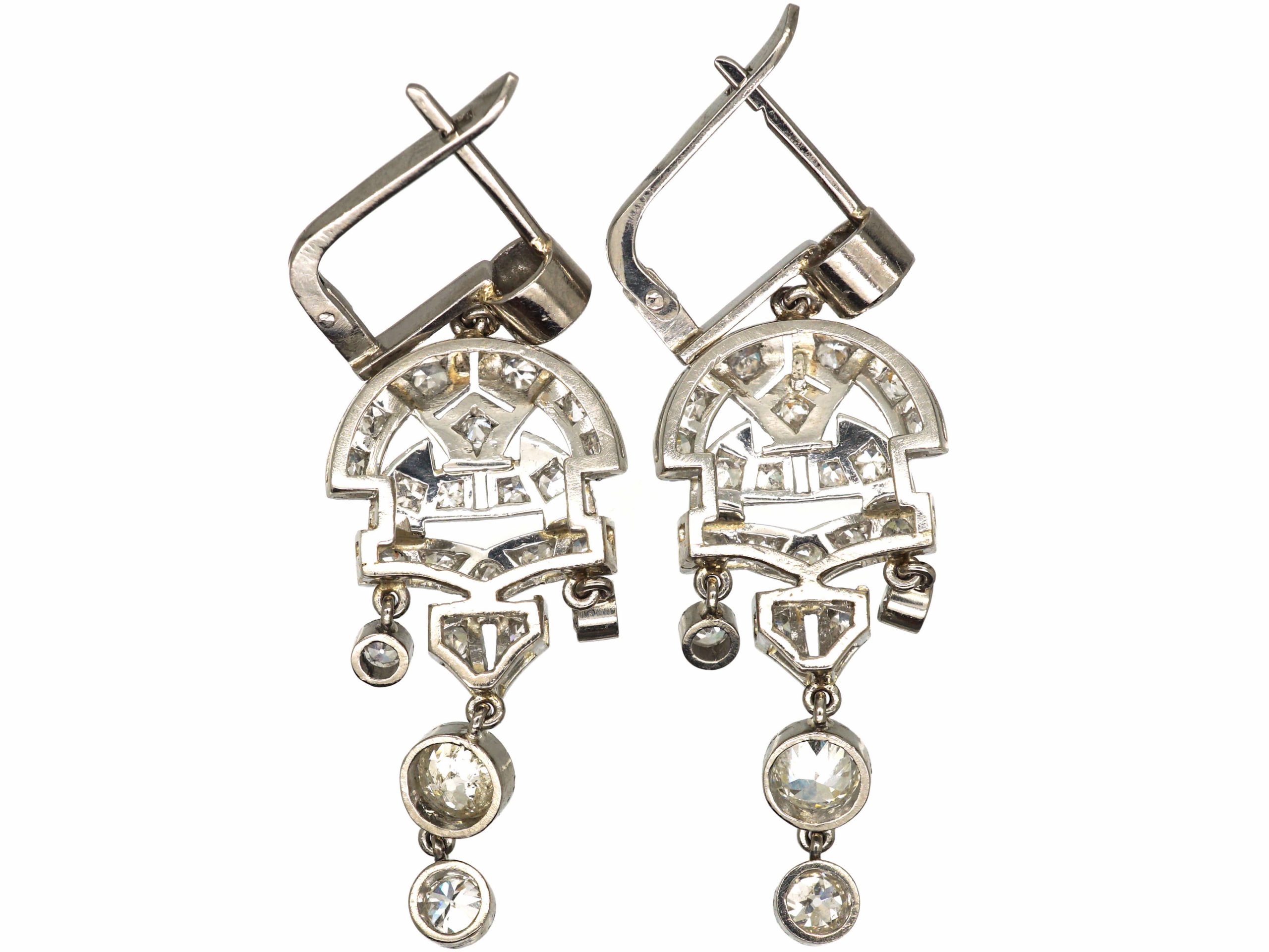 Art Deco 18ct White Gold Diamond Chandelier Drop Earrings (341T) The
