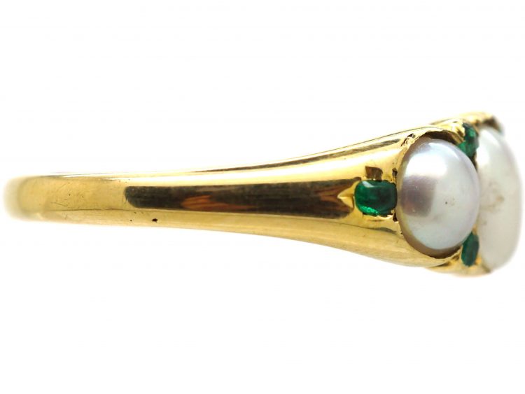 Victorian 18ct Gold, Three Natural Split Pearl Ring with Emerald Points