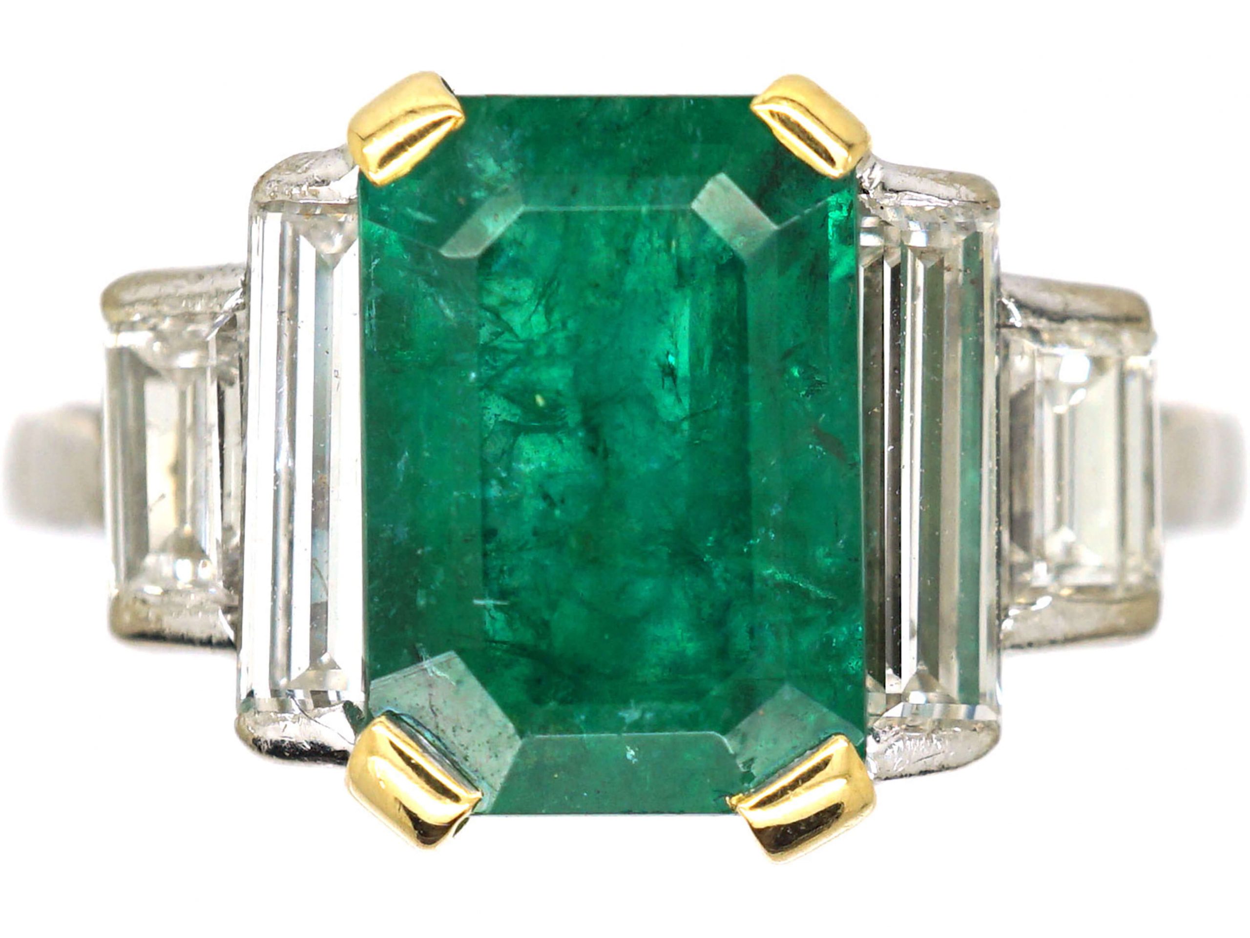 18ct Gold Emerald Ring with Baguette Diamonds on Either Side (671T ...