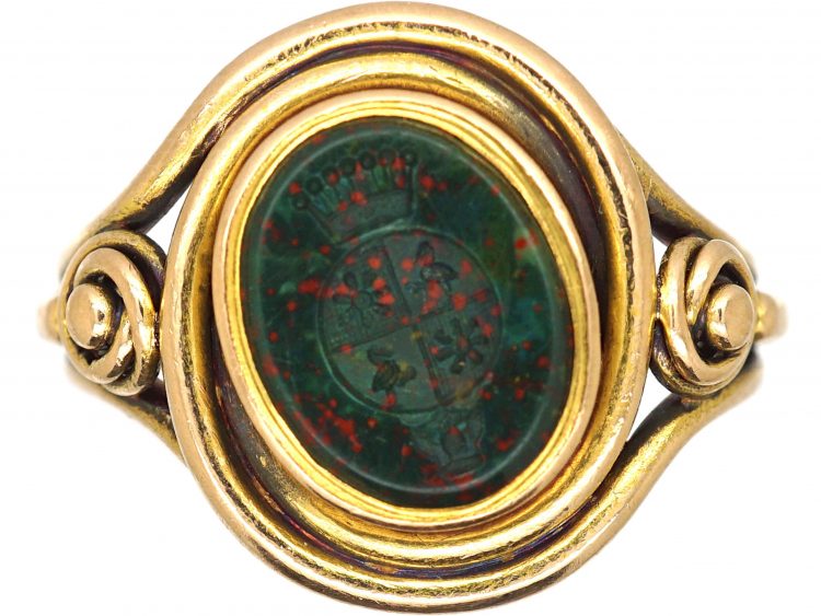 Victorian 18ct Gold Signet Ring with Bloodstone Intaglio of Pelicans with a Coronet