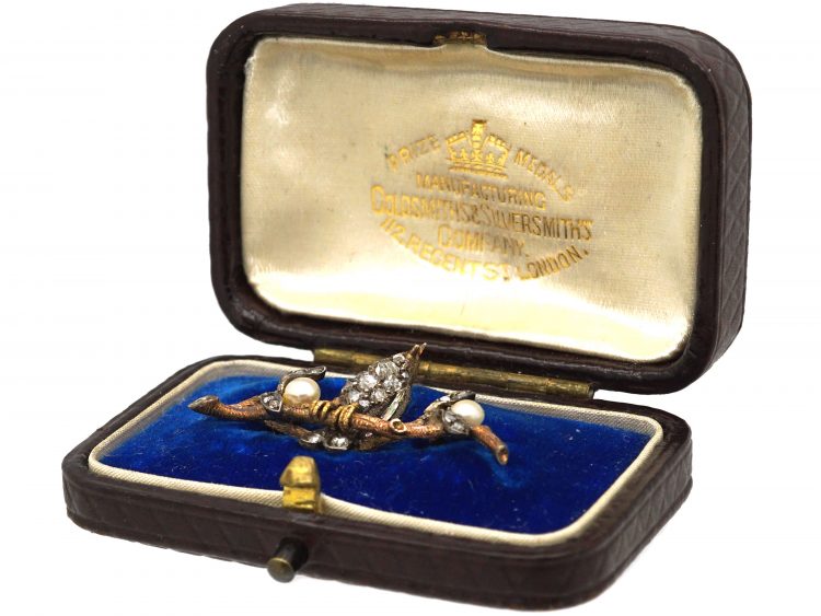 Edwardian 18ct Two Colour Gold & Silver Novelty Brooch of a Bird on a Branch With Two Mistletoe Sprigs in Original Case