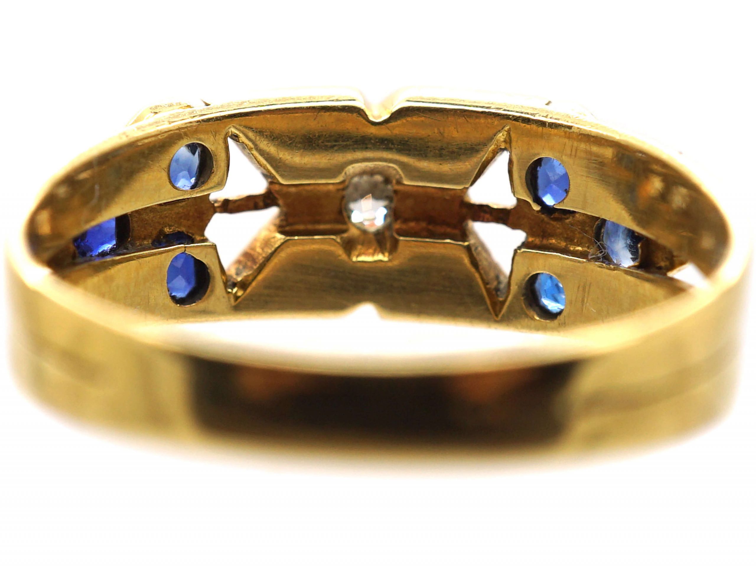 Edwardian 18ct Gold Kiss Ring set with a Diamond & Sapphires (770T