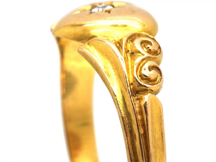 Edwardian 18ct Gold Ring with Heart Motif set with a Diamond
