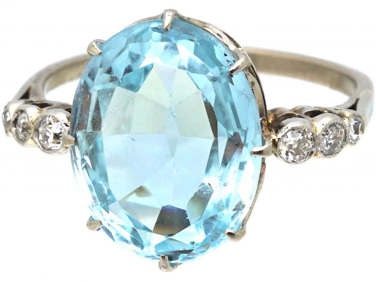 Art Deco 18ct White Gold, Aquamarine Ring with Diamond Set Shoulders