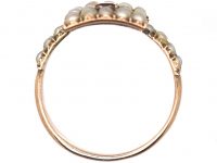 Georgian 9ct Gold Plaque Ring set with an Almandine Garnet & Natural Split Pearls