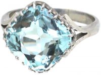 Art Deco 18ct White Gold Ring set with an Aquamarine