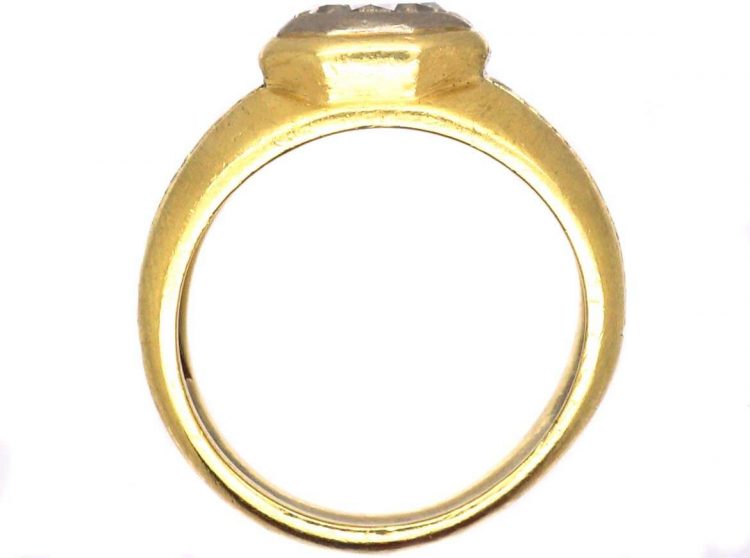 Early 20th Century 18ct Gold Ring set with a Large Diamond with Engraved Detail