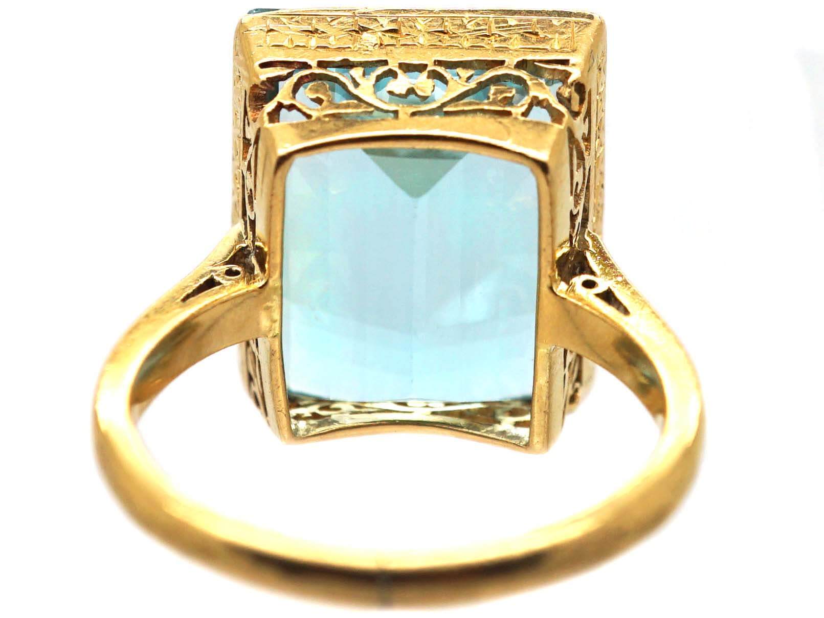 Art Deco 18ct Gold Ring set with a Large Rectangular Cut Aquamarine ...