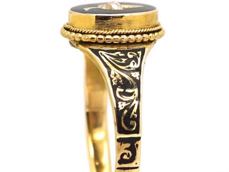 Victorian 18ct Gold Black Enamel Mourning Ring set with a Diamond