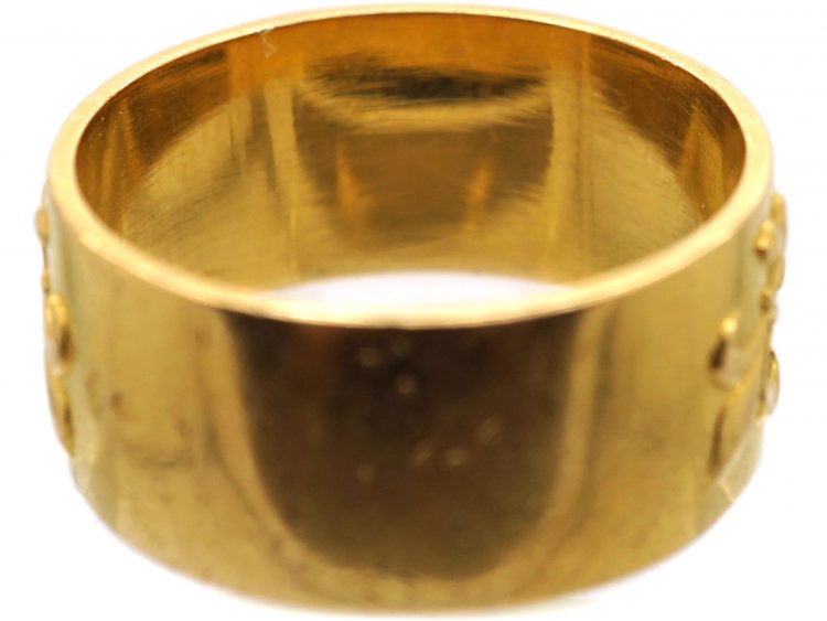 Early 20th Century French 18ct Gold Ring with Fleur-de-Lys & Double Crowned Hearts Motif