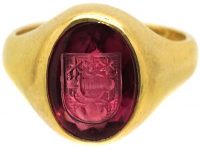 Early 20th Century 18ct Gold Signet Ring set with a Pink Tourmaline with Intaglio of a Crest