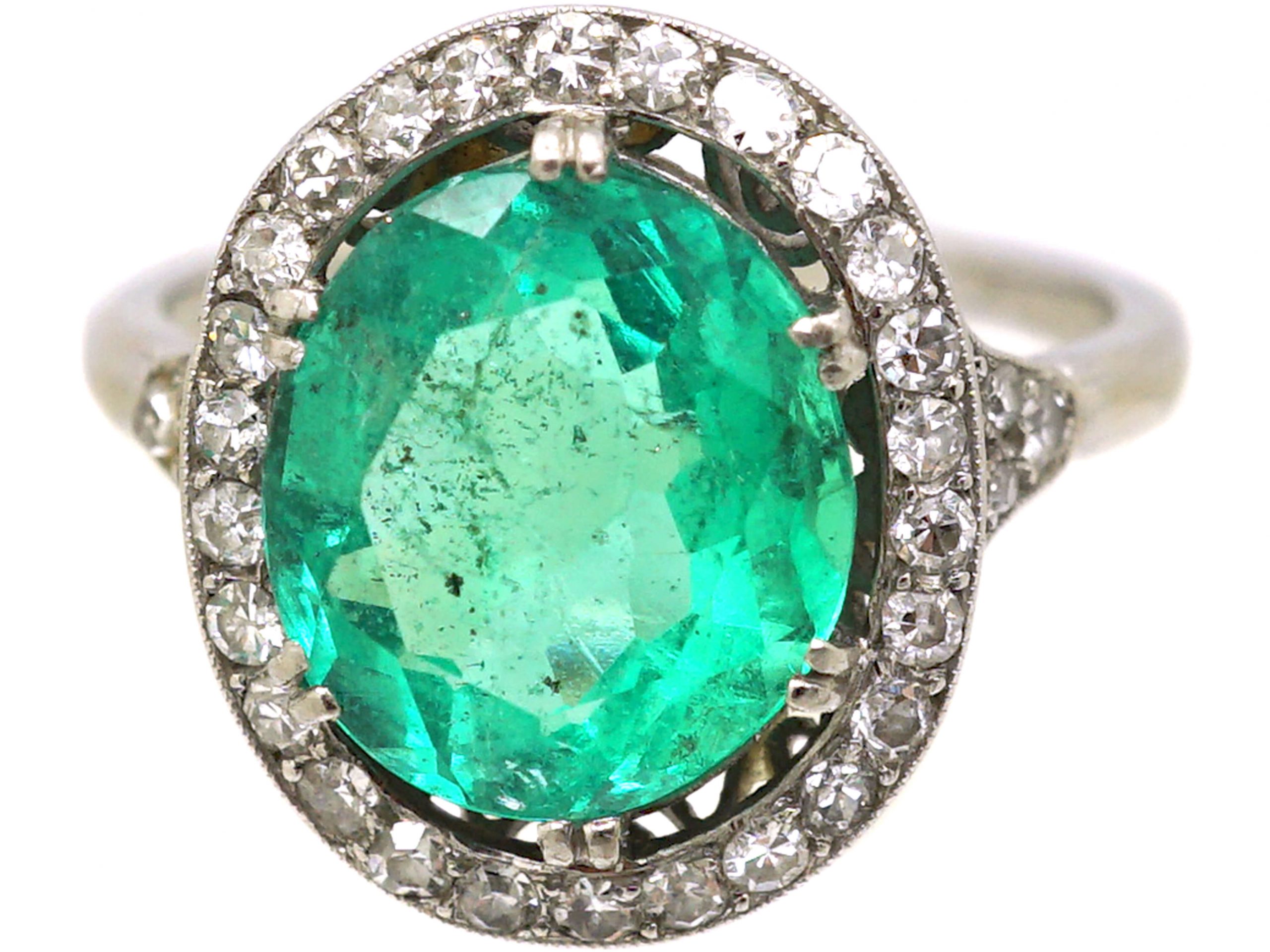 Early 20th Century Platinum, Emerald & Diamond Cluster Ring (147W ...