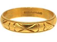 18ct Gold Wedding Ring with Hearts Motif