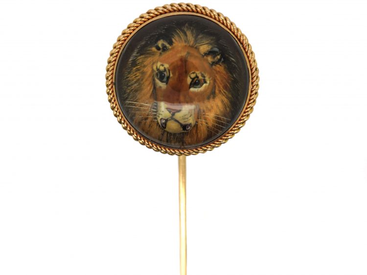 Victorian 18ct Gold Reverse Intaglio Rock Crystal Tie Pin of a Lion's Head