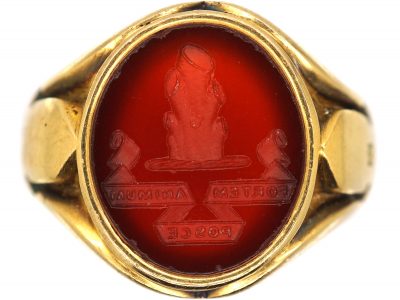 Victorian 18ct Gold Signet Ring set with a Carnelian with Tree Trunk Intaglio