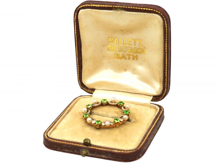 Edwardian 15ct Gold & Platinum, Green Garnet & Natural Pearl Round Brooch