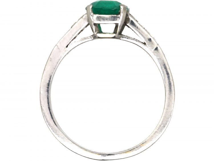 Art Deco 18ct White Gold Ring set with an Emerald with Step Cut Diamond Shoulders