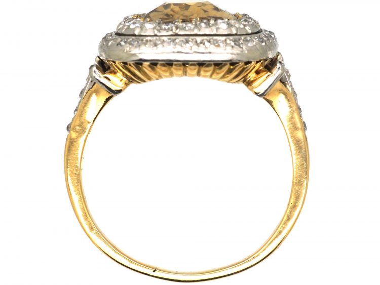 Early 20th Century 18ct Gold & Platinum Ring set with a Fancy Coloured Diamond with Small Diamonds Around It.