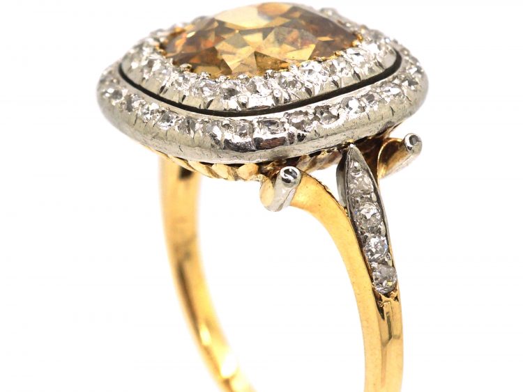 Early 20th Century 18ct Gold & Platinum Ring set with a Fancy Coloured Diamond with Small Diamonds Around It.