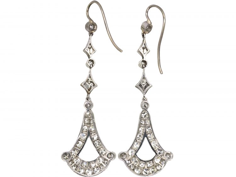 Early 20th Century Platinum Drop Earrings set with Diamonds in Original Case