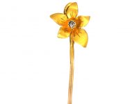 French 18ct Gold Belle Epoque Tie Pin of a Flower set with a Diamond
