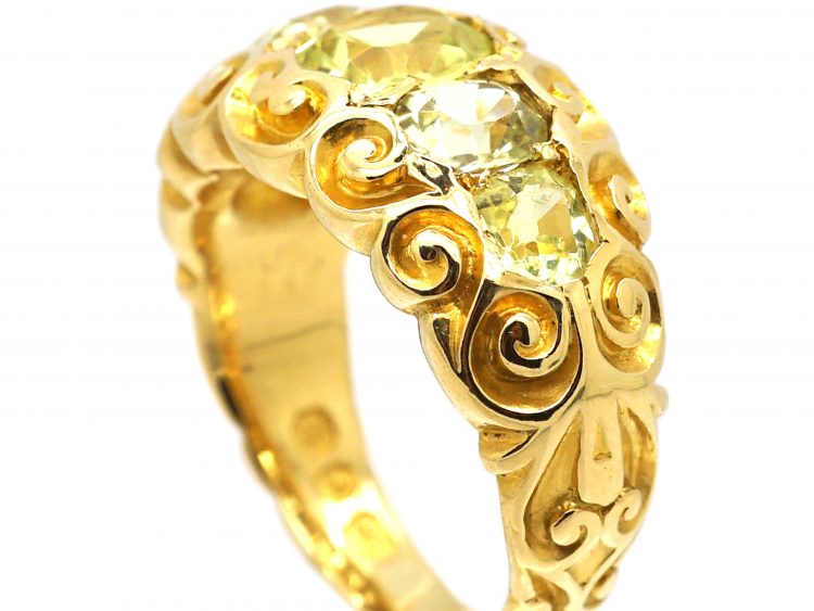 Victorian 18ct Gold Ring set with Five Chrysoberyls