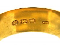 Georgian 18ct Gold & White Enamel Ring from 1806