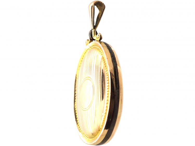 Edwardian 9ct Back & Front Oval Locket with Engine Turned Detail