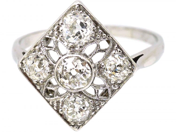 Early 20th Century 18ct White Gold, Diamond Shaped Ring set with Diamonds